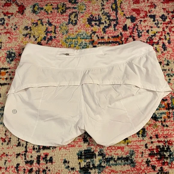 Speed Up Low-Rise Lined Short 2.5" - Picture 3 of 4